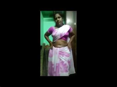 kerala aunty sexy video tamil|Tamil Mom dress change captured his neighbours son